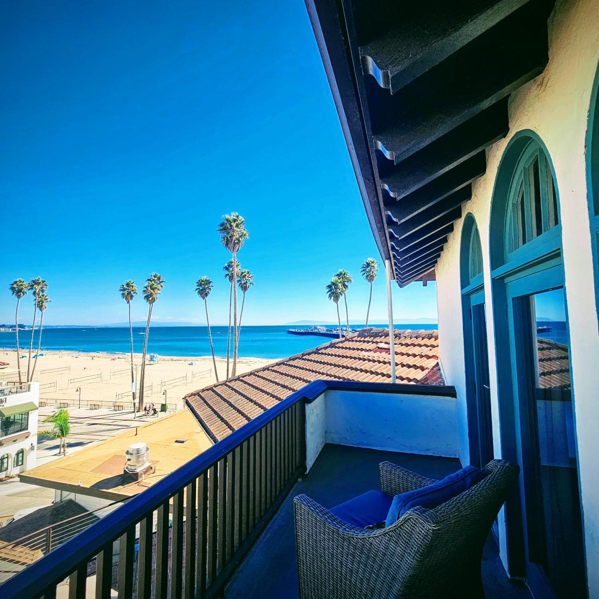 Ocean View King Bed Private Balcony